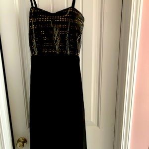Almost Famous black dress size 12